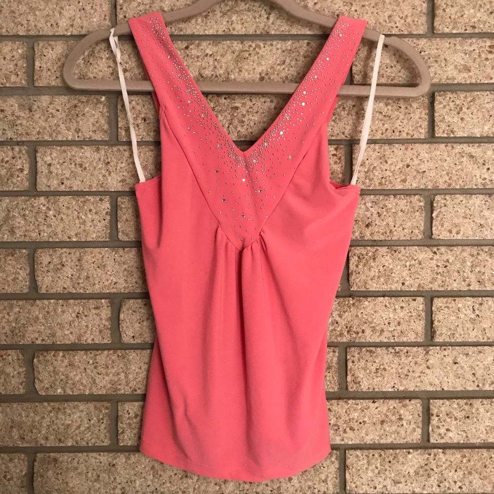 Peach v-neck stretchy top with sparkles